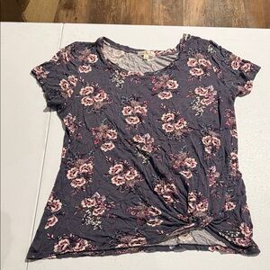 Nine Britton Navy Floral Short Sleeve Top